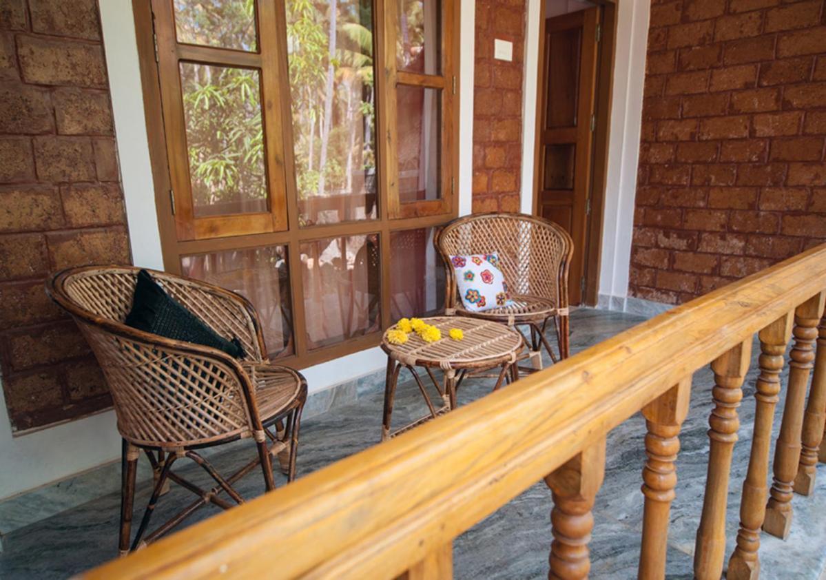 Ashiyana Cliff And Beach Resort Варкала Екстер'єр фото