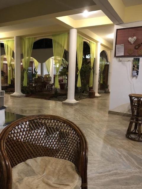 Ashiyana Cliff And Beach Resort Варкала Екстер'єр фото